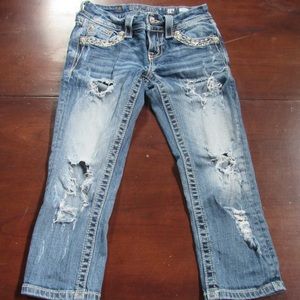 Women’s Miss Me Capri Pants